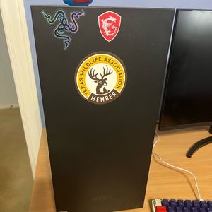 Used pc in great shape nothing wrong with it price is negotiable